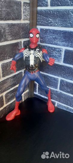 Экшн-фигурка из вселенной DC ; Бэтмен, Джокер