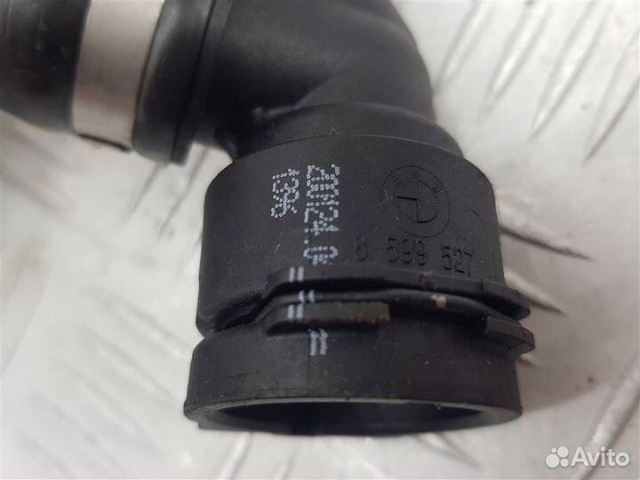 8599527 Патрубок радиатора BMW 5 G30/G31