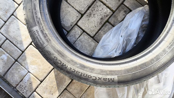 Continental MaxContact MC6 235/45 R18 98V