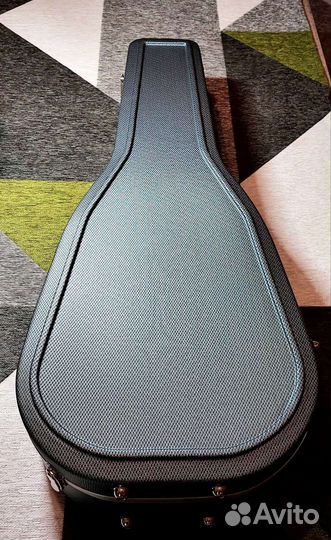 Кейс жесткий для акустической гитары / Кофр