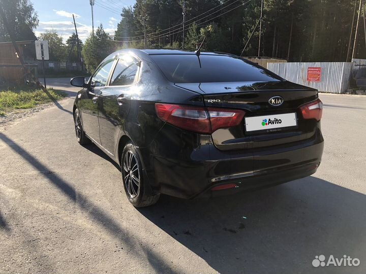 Kia Rio 1.6 AT, 2012, 178 000 км