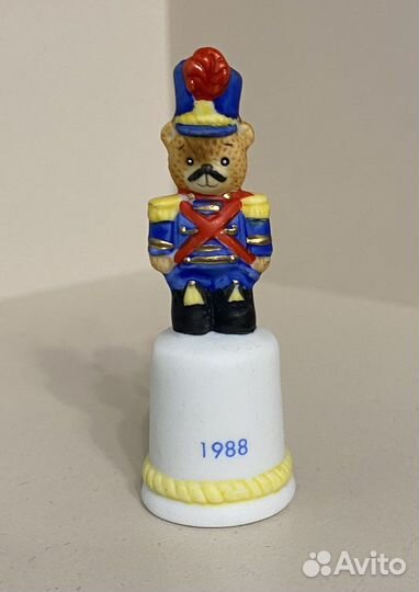 Наперсток фарфоровый коллекционный