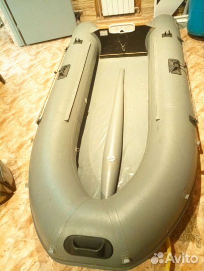 Лодка Дека 290