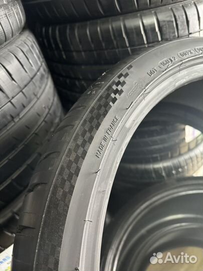 Michelin Pilot Sport 4 S 285/30 R22 и 255/35 R22 101Y