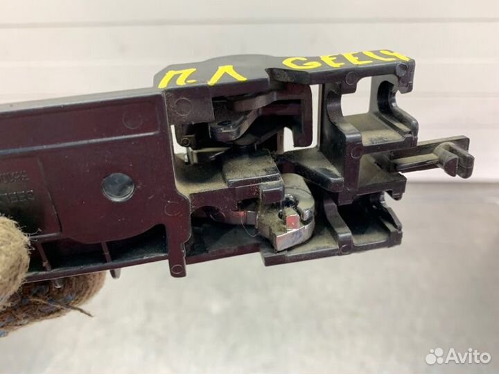 Ручка двери внутренняя левая левая Geely Geely Fc