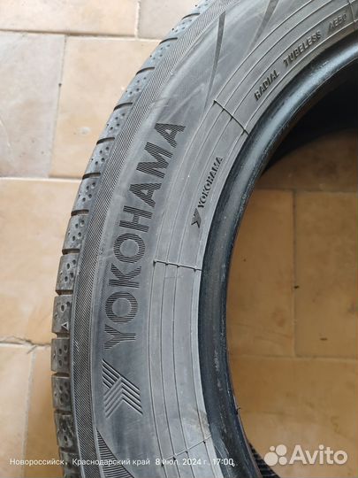 Yokohama BluEarth-A 215/55 R17 94W