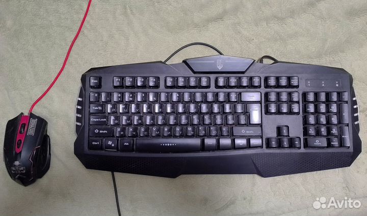 Игровая клавиатура и мышь с подсветкой