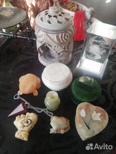 Сувенир камень