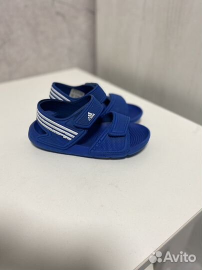 Сандали adidas