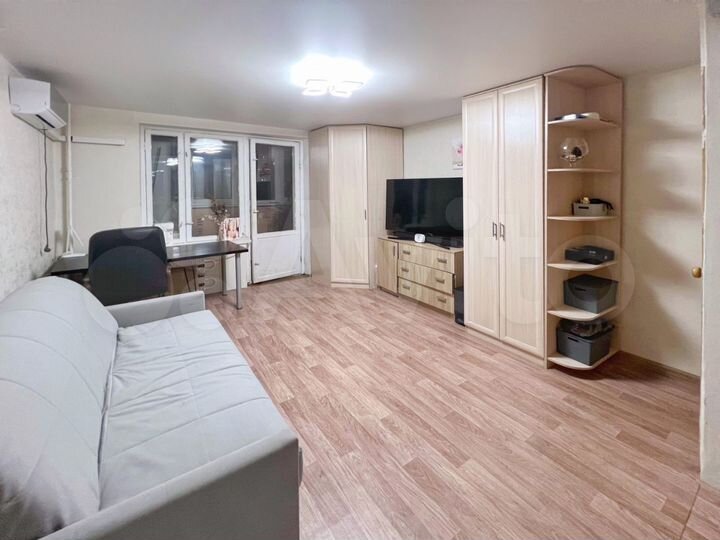 1-к. квартира, 42 м², 8/14 эт.