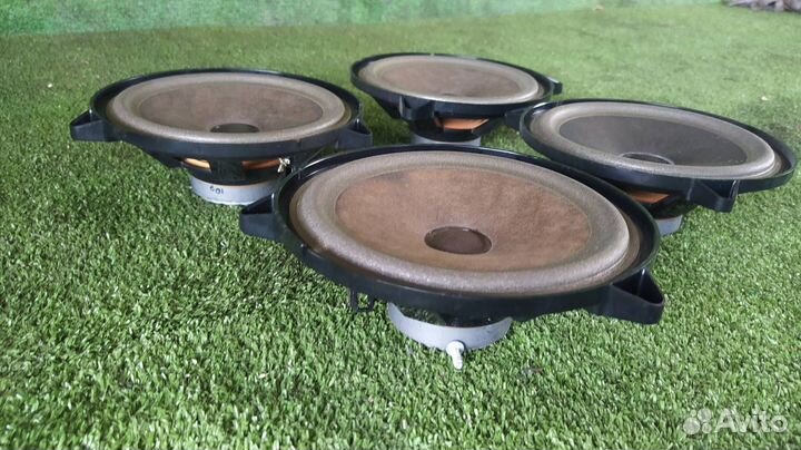 Динамики Комплектом 4 шт Audi A6 C5 ASN 2002