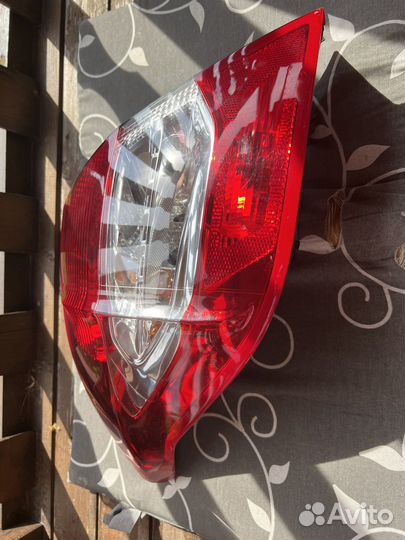 Фонарь задний левый citroen c4 хэтчбек