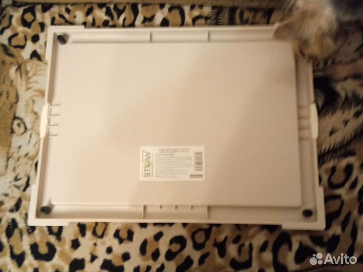 Лоток для собак под пеленку