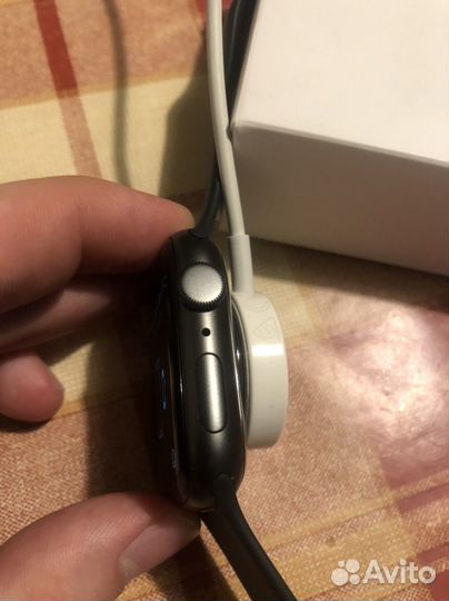 Apple Watch SE 44mm