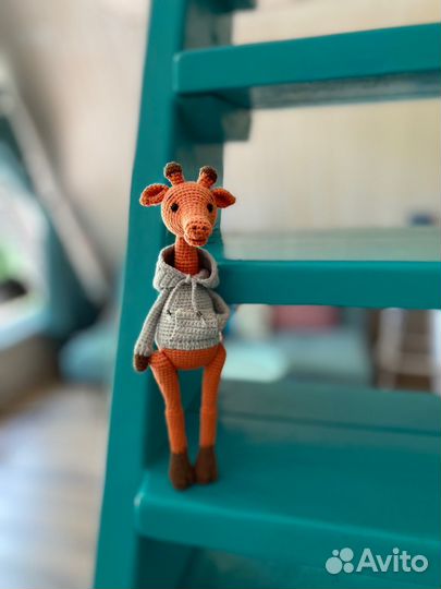 Вязанный жираф