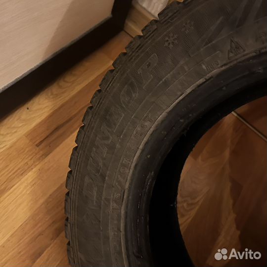 Dunlop SP Winter Ice 02 175/70 R14 84T