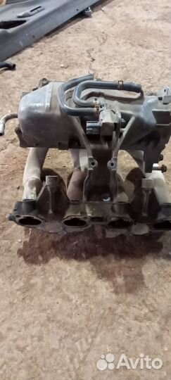 Коллектор впускной Nissan Almera N16 1.8