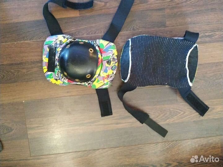 Наколенники