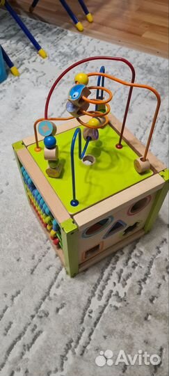 Развиваюший кубик деревянный