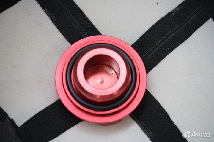 Крышка маслозаливной горловины simota