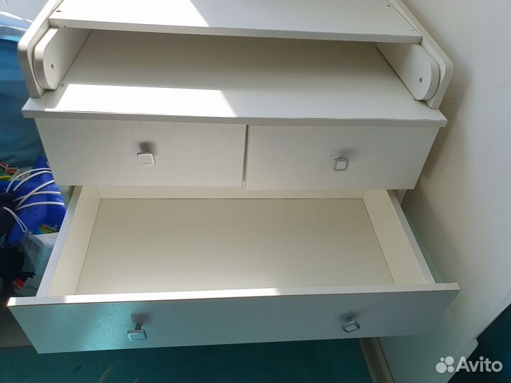 Пеленальный комод белый,стол и стул Икея