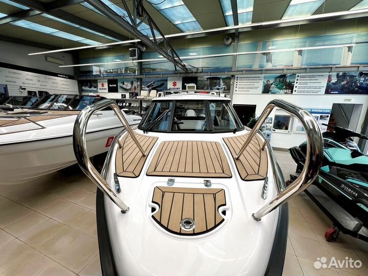 Катер Феникс 600 HT белый с Suzuki DF140Вtl