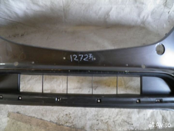 Передний бампер Mazda CX92017