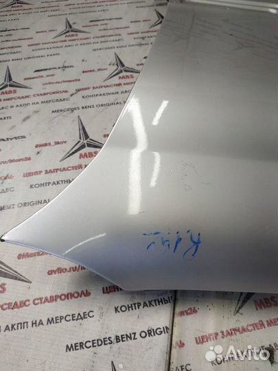 Крыло w203 Mercedes переднее левое