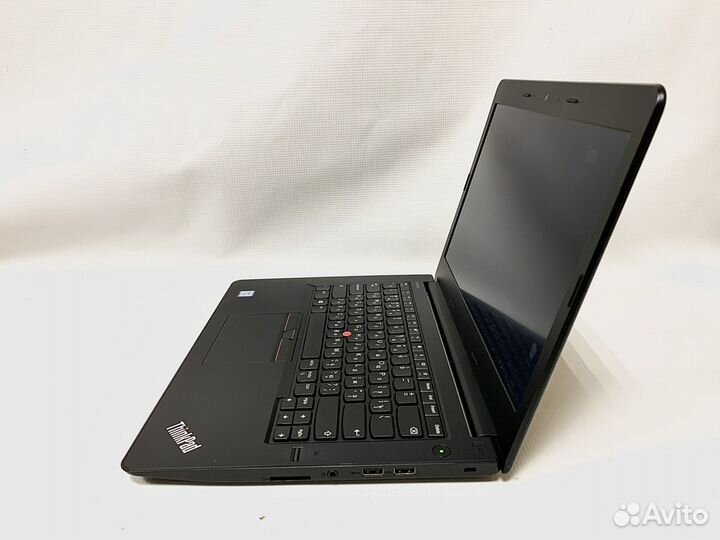 ThinkPad E470 FHD i5-7300U 8GB 256GB