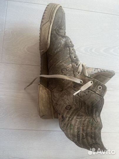 Adidas jeremy scott wings 2.0 money