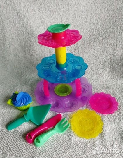 Play doh Башня из кексов и Банка со сладостями