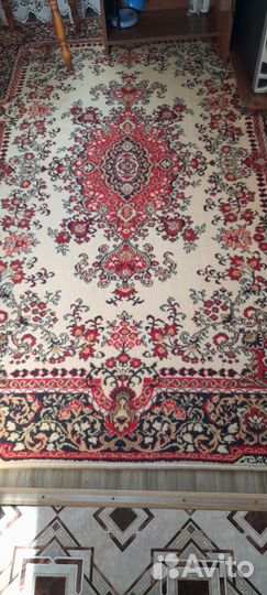 Ковер бу шерстяной