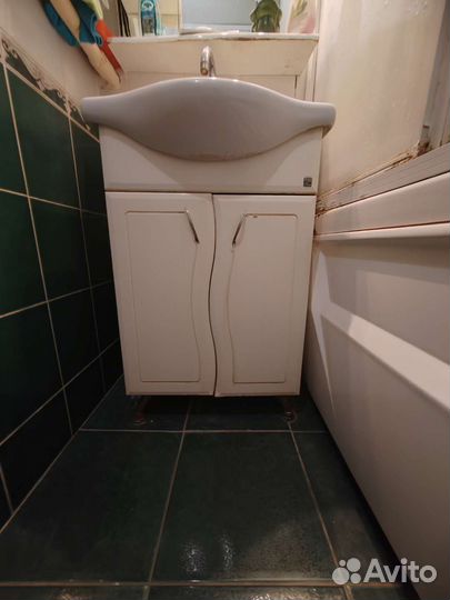 Мебель для ванной комнаты бу