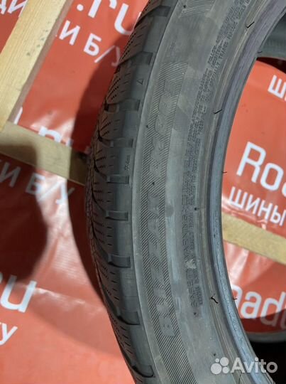 Bridgestone Blizzak LM-001 295/35 R20