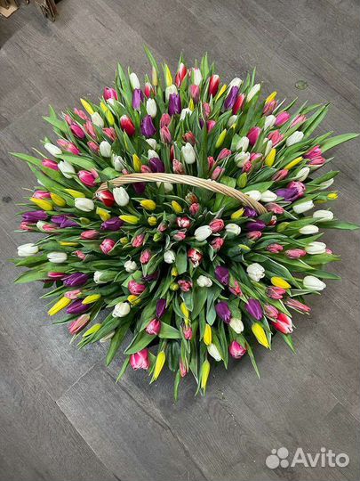 Тюльпаны цветы букеты розы корзины