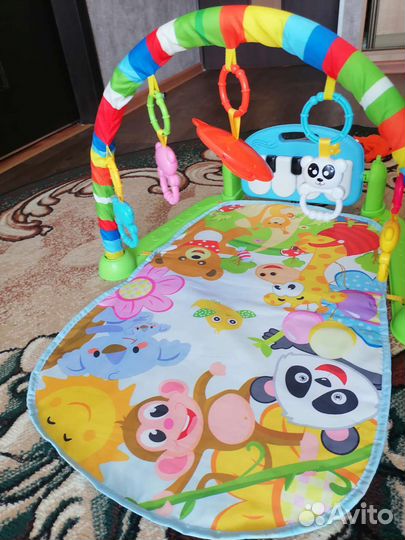 Развивающий коврик с пианино