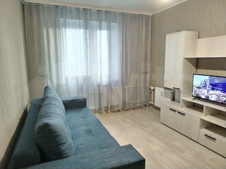 2-к. квартира, 61 м², 5/17 эт.