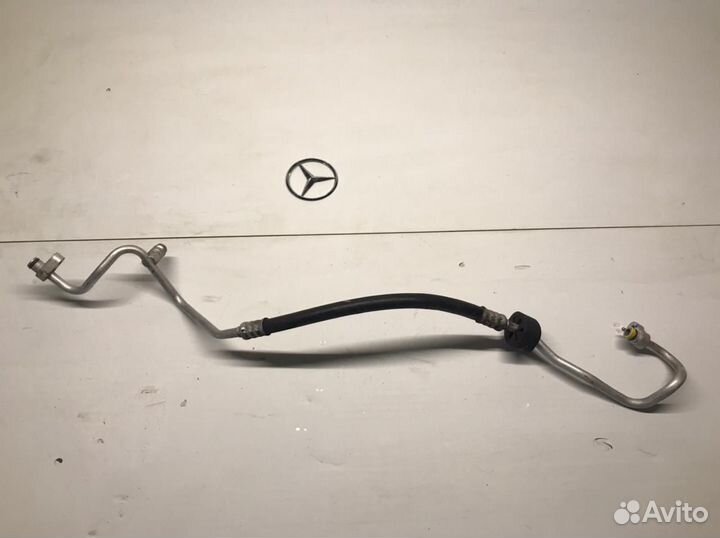 Трубка кондиционера длинная с клапаном Mercedes C