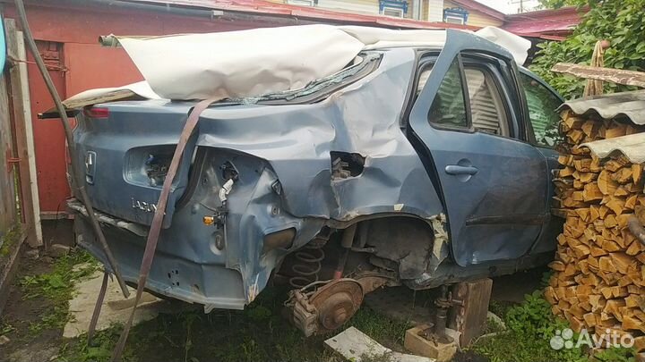 Renault laguna 2 2004 г. в. МКПП 1,8л