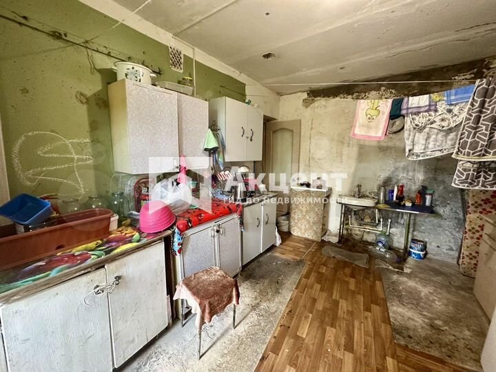 Комната 17 м² в 5-к., 2/9 эт.