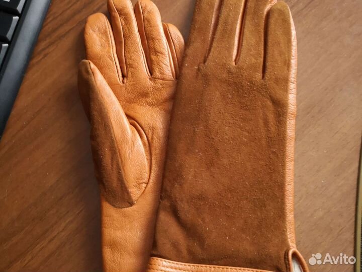 Перчатки женские новые