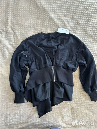 Женская одежда с биркой