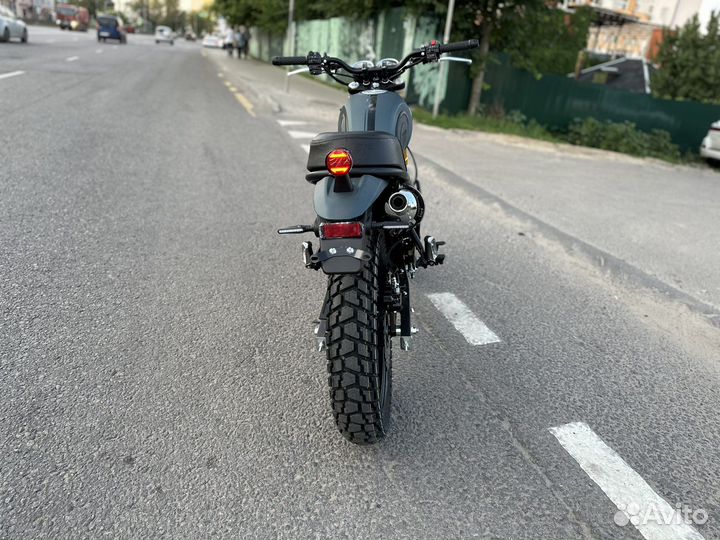 Новый мотоцикл racer triumph 250 2023