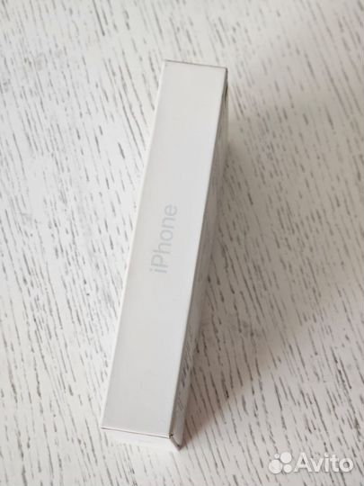 iPhone 15, 128 ГБ