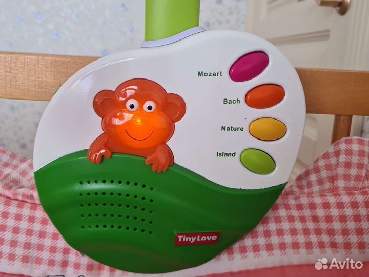 Музыкальная карусель на кроватку tiny love