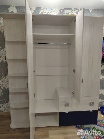 Шкаф в детскую