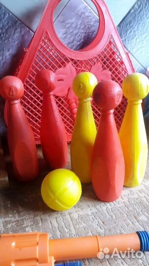 Игрушки СССР пластик жаба рыба кегли заяц