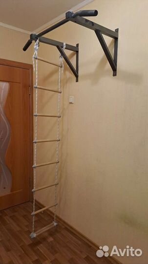 Турник с лестницей