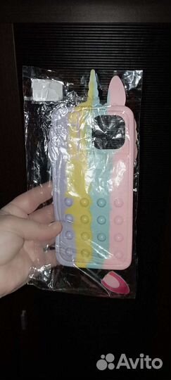 Чехол на телефон