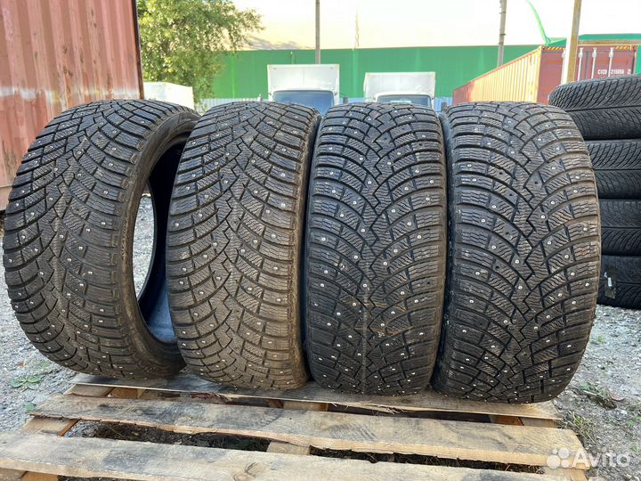 Pirelli Ice Zero 2 255/40 R20 101H